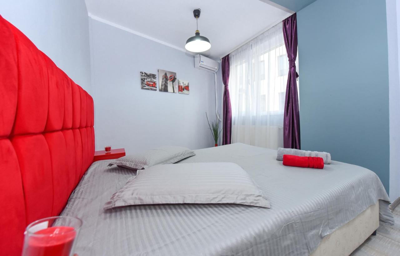 Residenza Di Carbasinni Bukarest Exterior foto